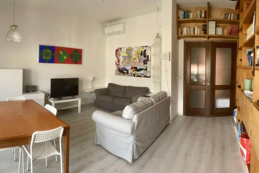Attico Montiglio - Panorama-Wifi Διαμέρισμα Collebeato Εξωτερικό φωτογραφία